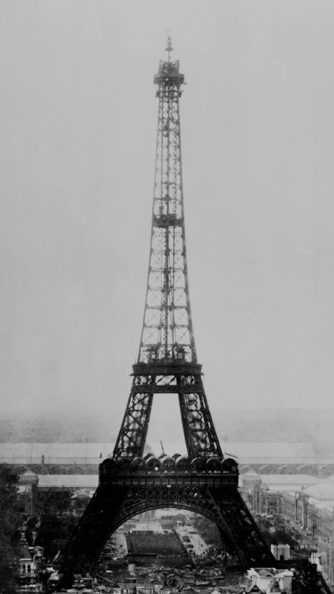 Théophile Féau Eiffel 9 NFT artwork