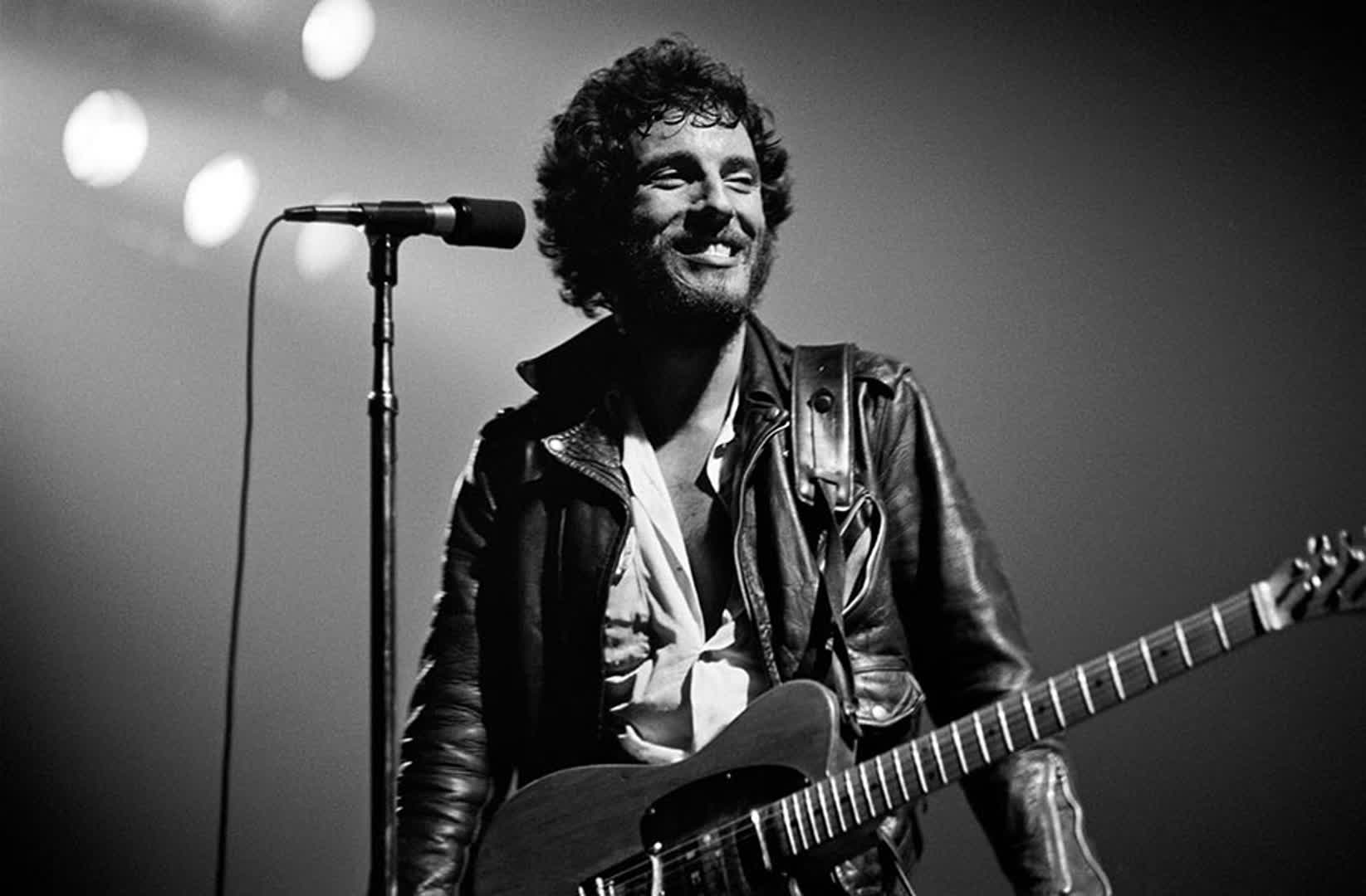 Fin Costello Bruce 23 NFT artwork